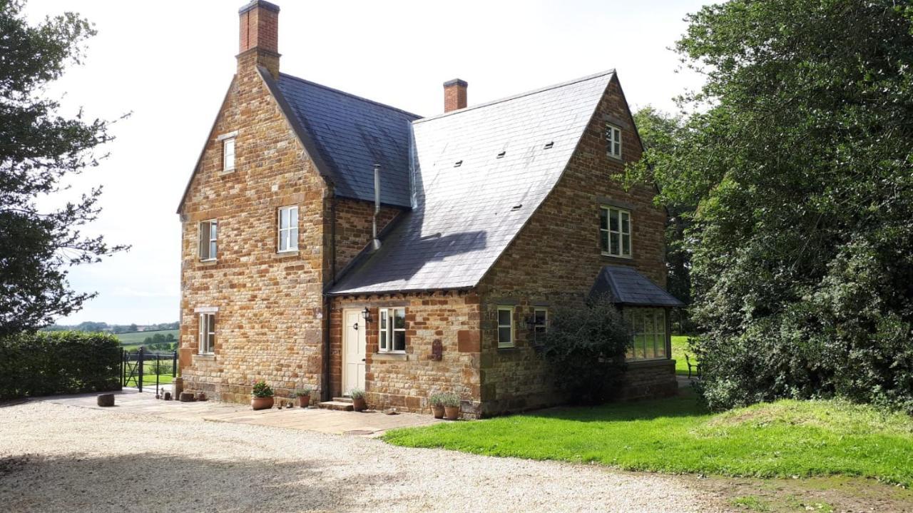 Cockley Hill Farm Bed & Breakfast ブラックリー エクステリア 写真