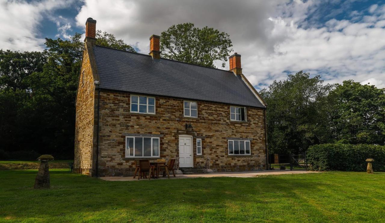 Cockley Hill Farm Bed & Breakfast ブラックリー エクステリア 写真